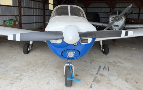 Piper cherokee